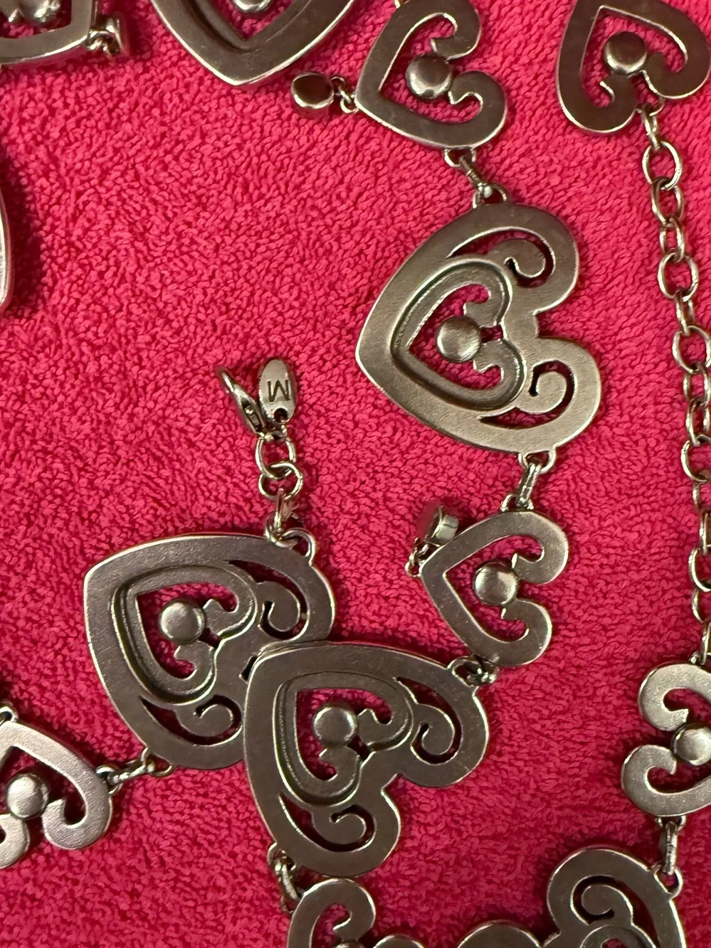 Rhinestone Heart Link Belt in Silver - Picture 8 of 8